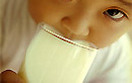 Sữa cho trẻ có cần chia giới tính?